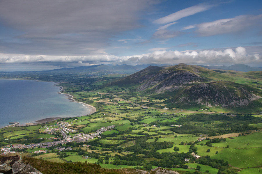 A picture of a landscape view of the Llyn Peninsula